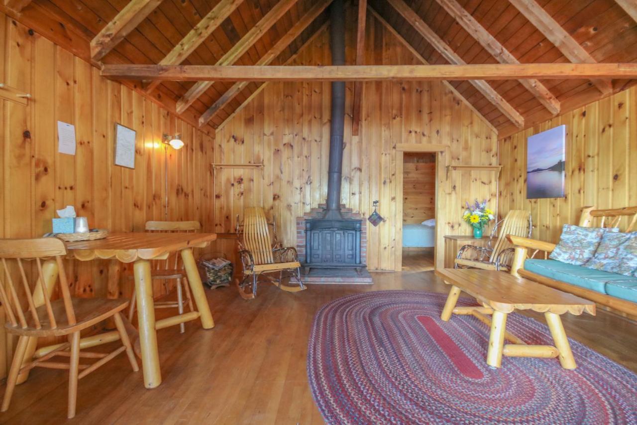Attean Lake Lodge Jackman Экстерьер фото